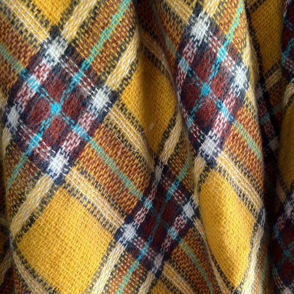 Ln Womens blank scarf/shawl - Picture 3 of 3